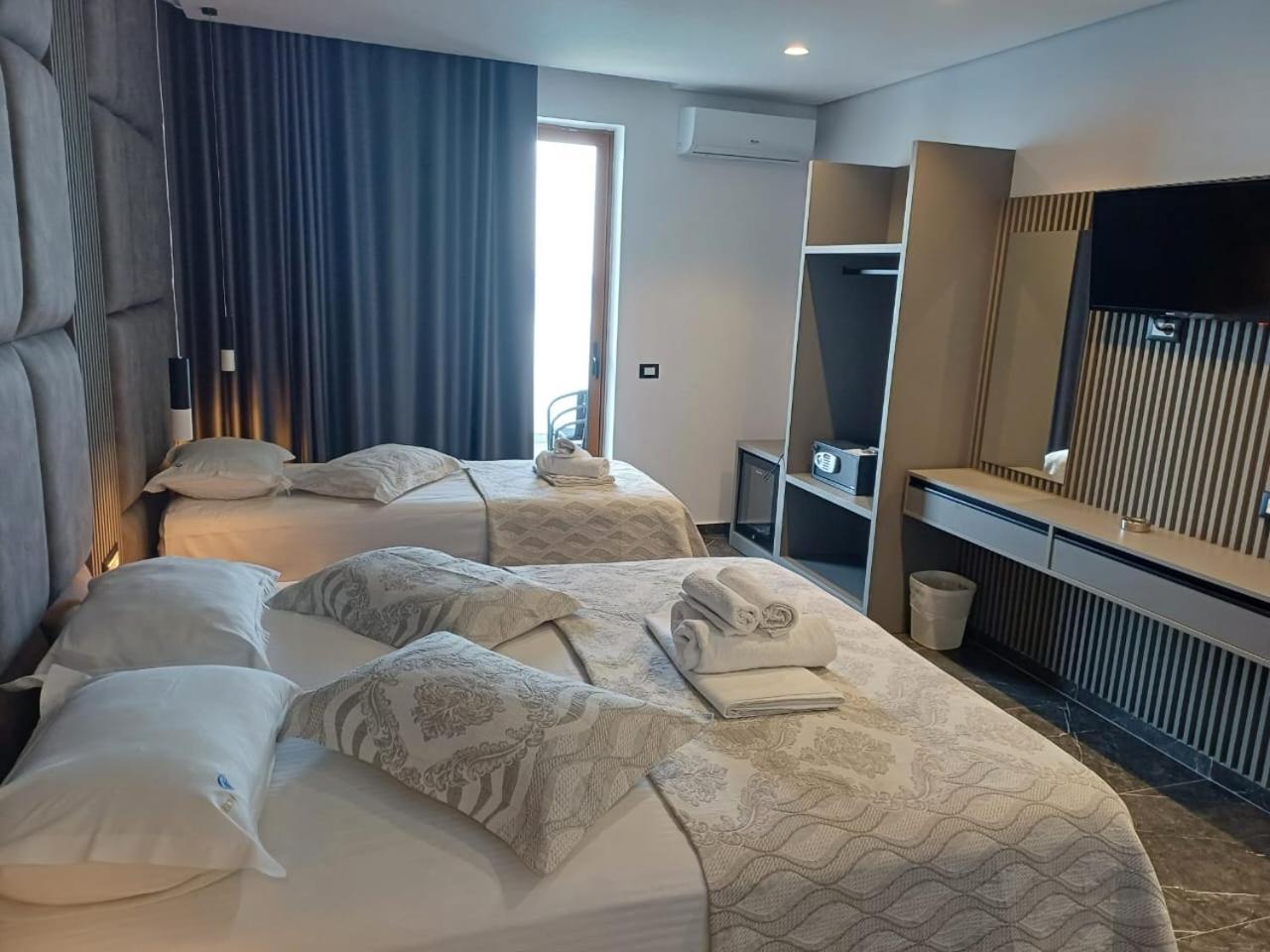 Blue Bay Hotel Sarande Luaran gambar