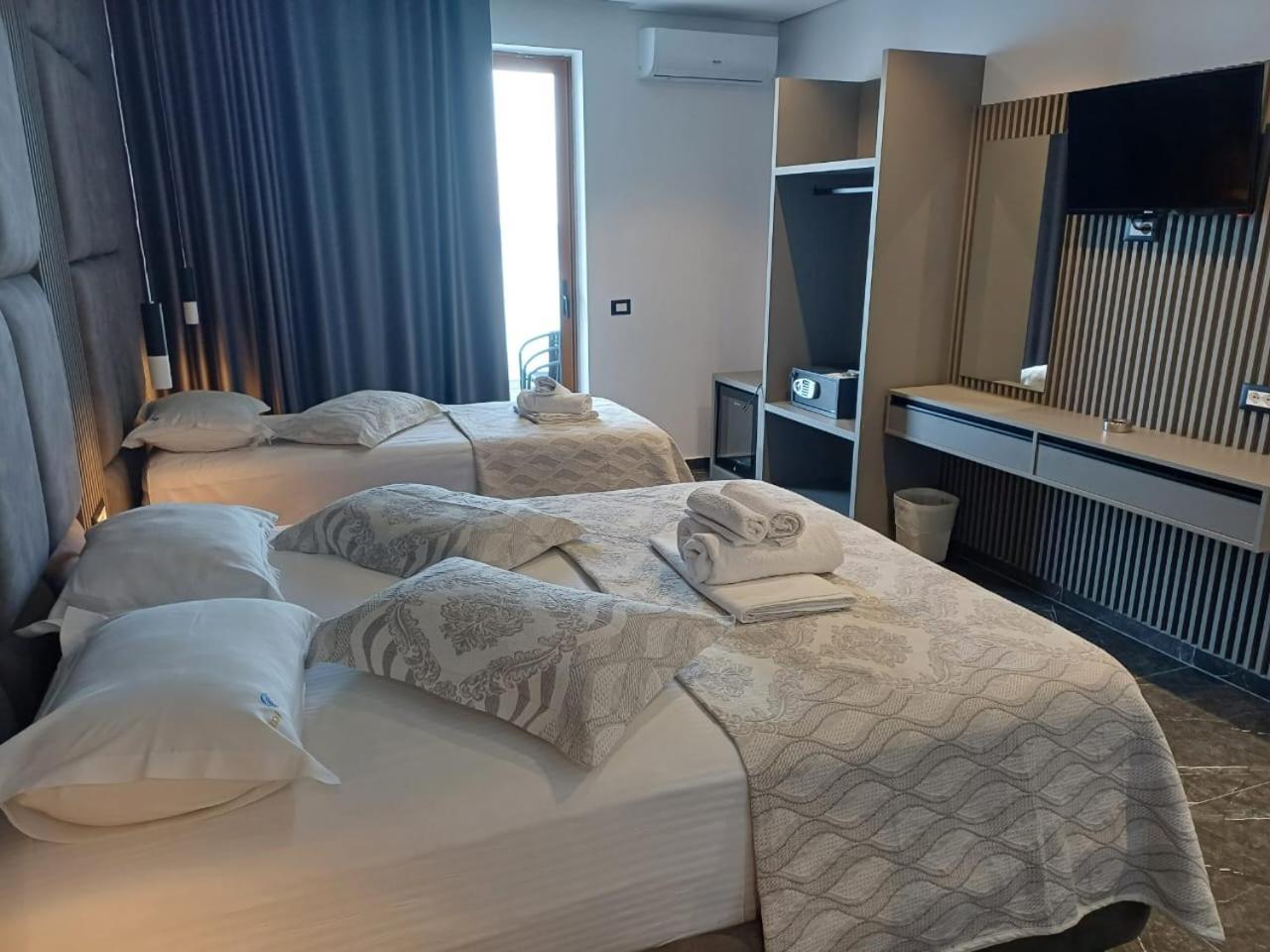 Blue Bay Hotel Sarande Luaran gambar